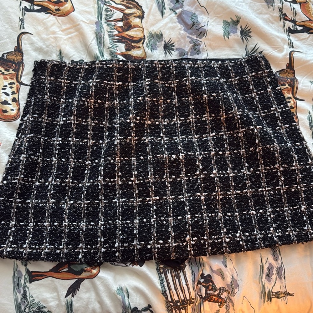 Abercrombie & Fitch - Women’s Tweed Mini Skort